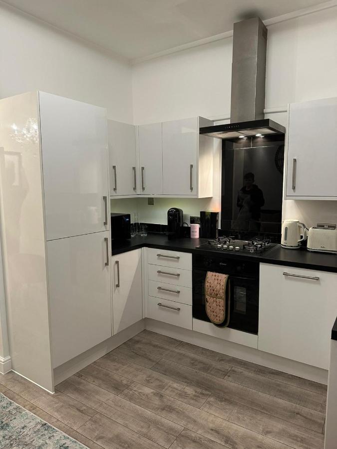 Amazing Getaways - The Place For You With Free Parking Aberdeen Exteriör bild